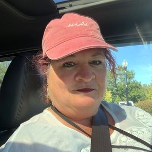 Meet your Posher, Kay